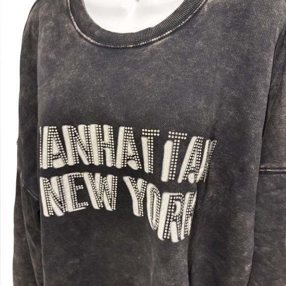 WILD FABLE Manhattan New York Oversized Sweatshirt Black StoneWash Bling Size XL - Picture 3 of 12